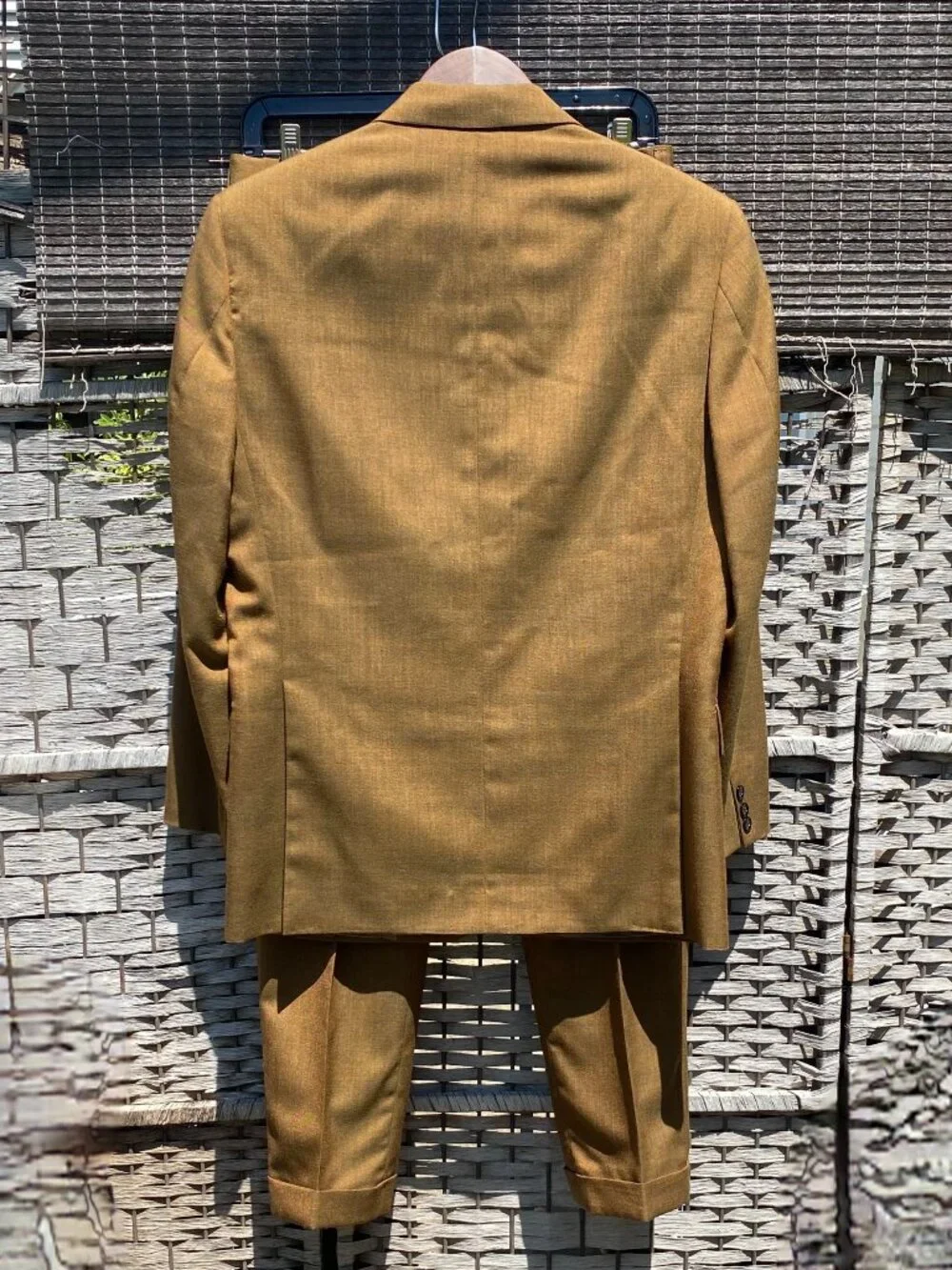 1950s (2) Two Piece Suit Gold Alexandre Two Tone England Mod Beatles Vintage 38S